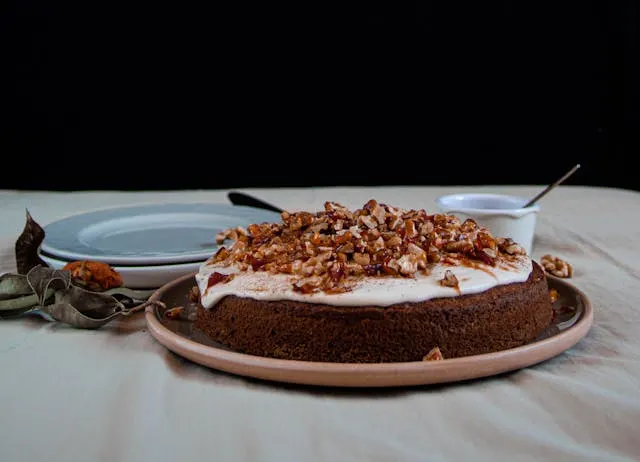 HOMESTYLE CARROT CAKE
